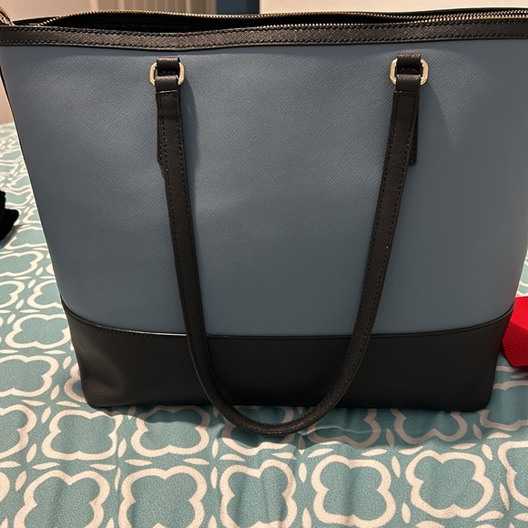 DKNY Saffiano tote - Picture 2 of 6